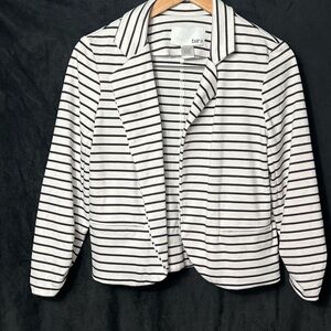 White Striped Blazer with Notched Lapel and Relaxed Fit